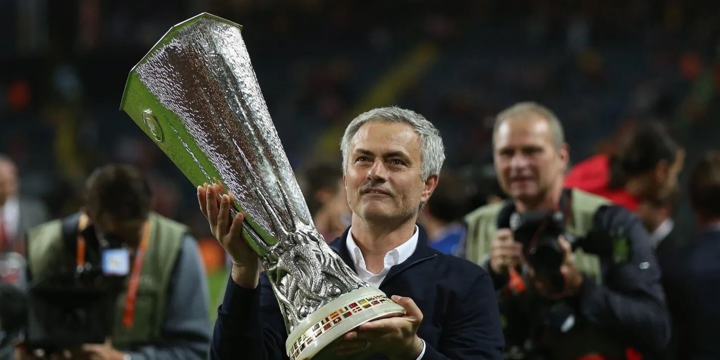 Ligue Europa :José Mourinho offre à l'AS Roma sa première finale après 31ans et son 1er trophée européen (Vidéo)