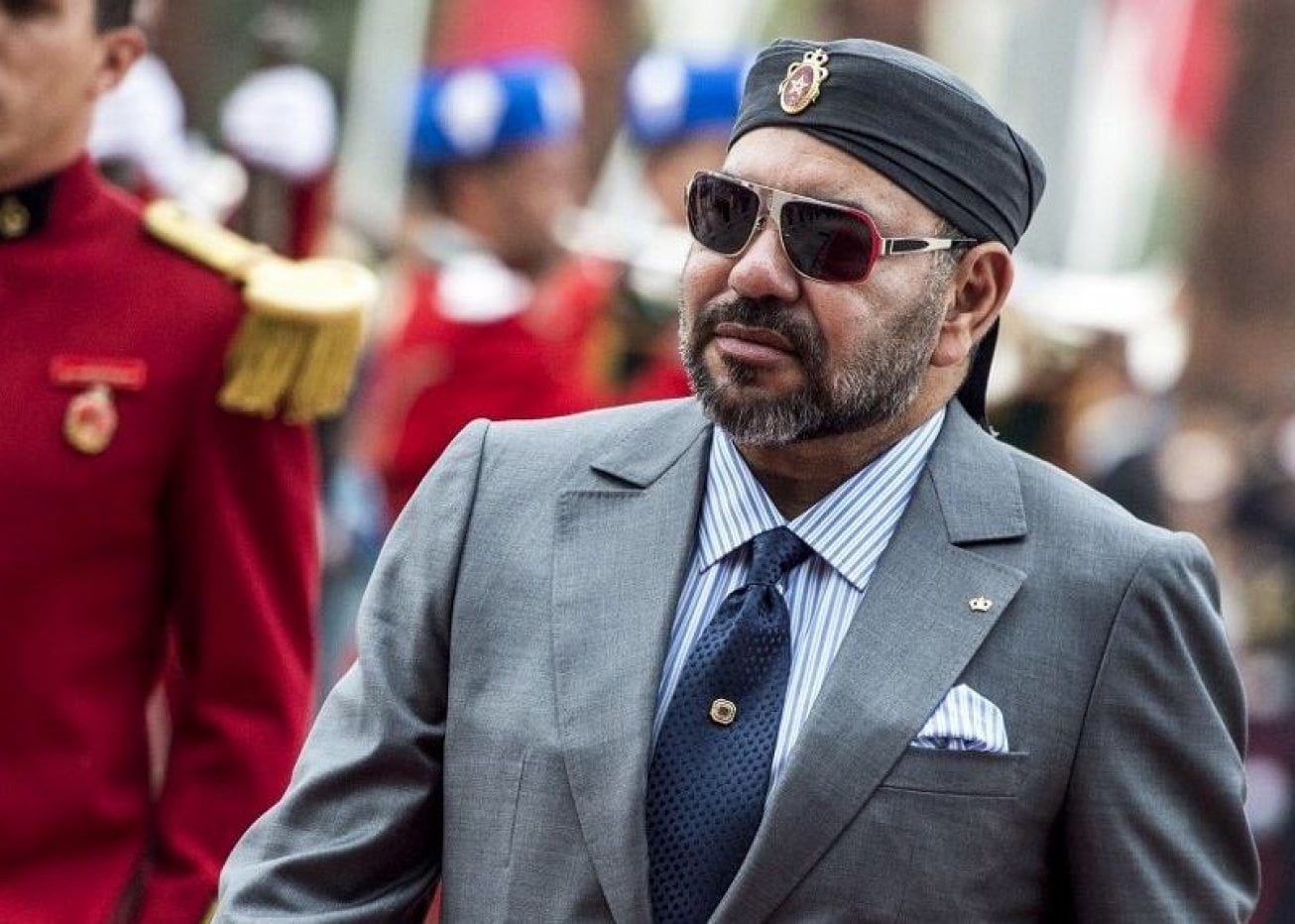 Maroc: Plusieurs proches de Mohammed VI soupçonnés d'avoir...