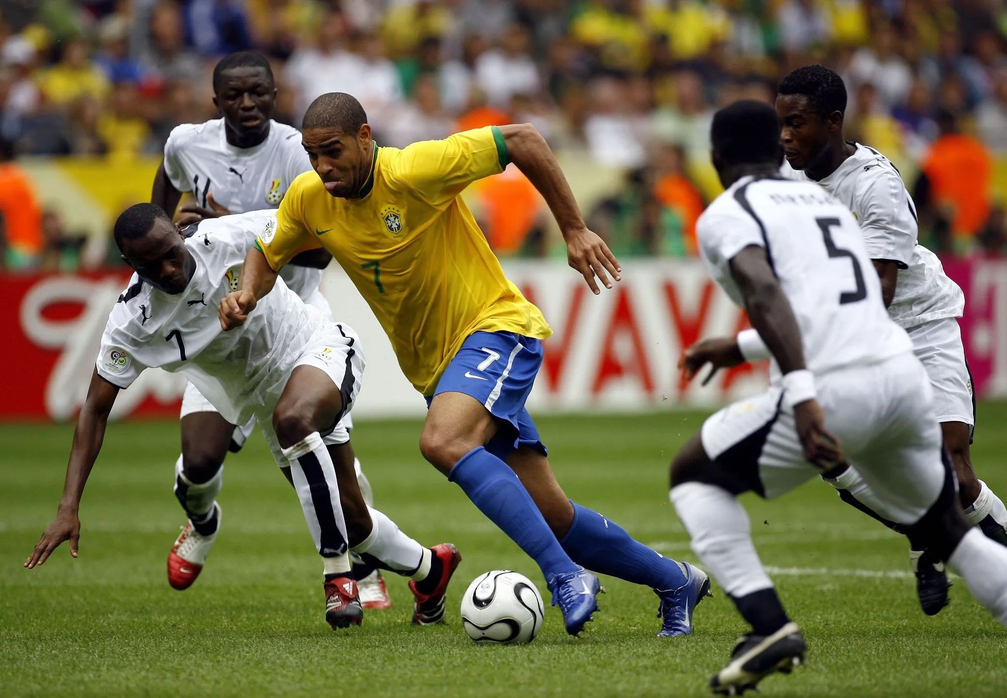 Coupe du Monde 2006 : révélation choquante, le huitième de finale Brésil-Ghana aurait été truqué