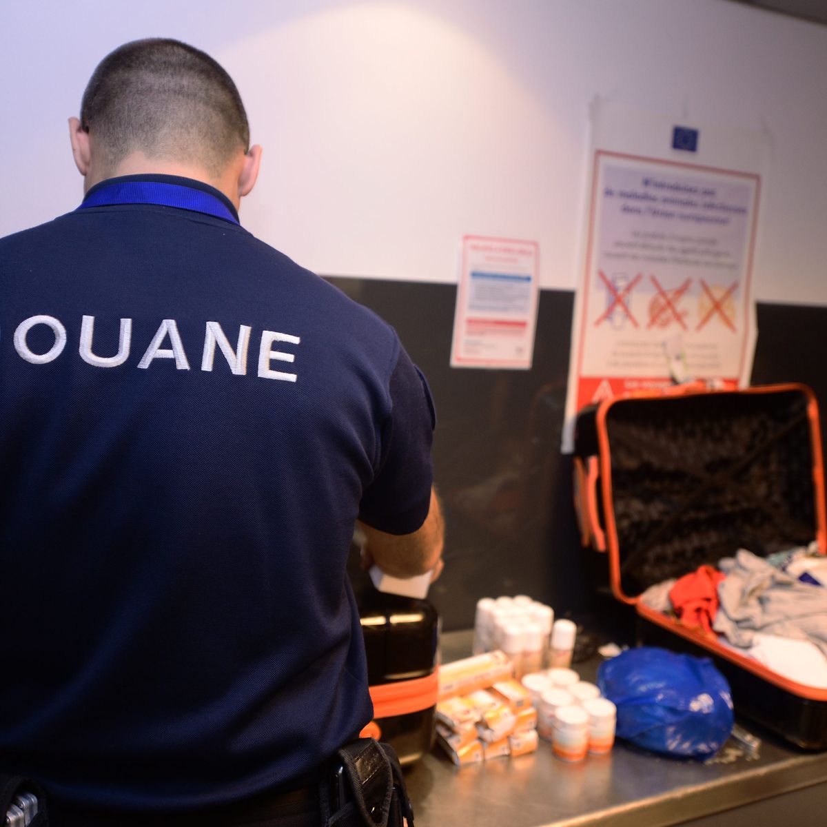 Voyage France : voici les produits que la douane saisit