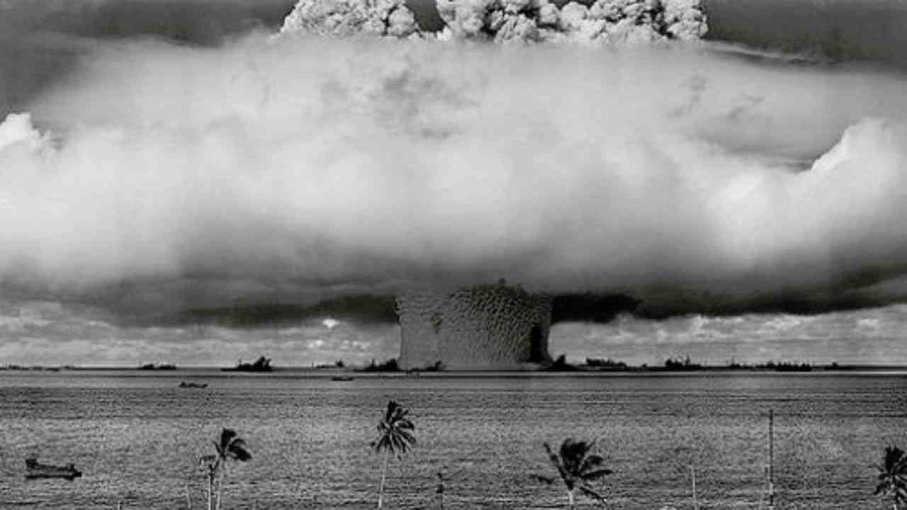 france algerie dossier essais nucleaires connait nouveau