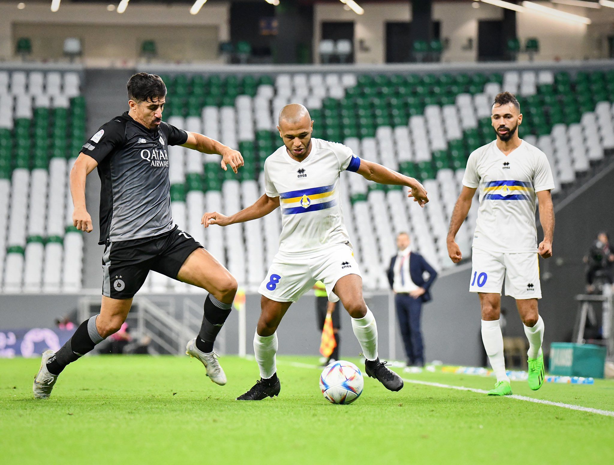 Al-Gharafa et sa bande algérienne ont brillé de mille feu ce lundi soir en championnat. Yacine Brahimi a régalé le public qatari.