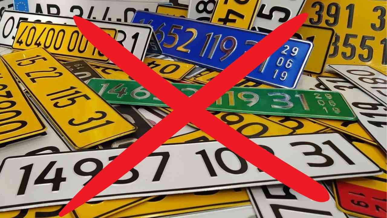 Algérie : le gouvernement algérien annonce le changement des plaques d’immatriculation des voitures