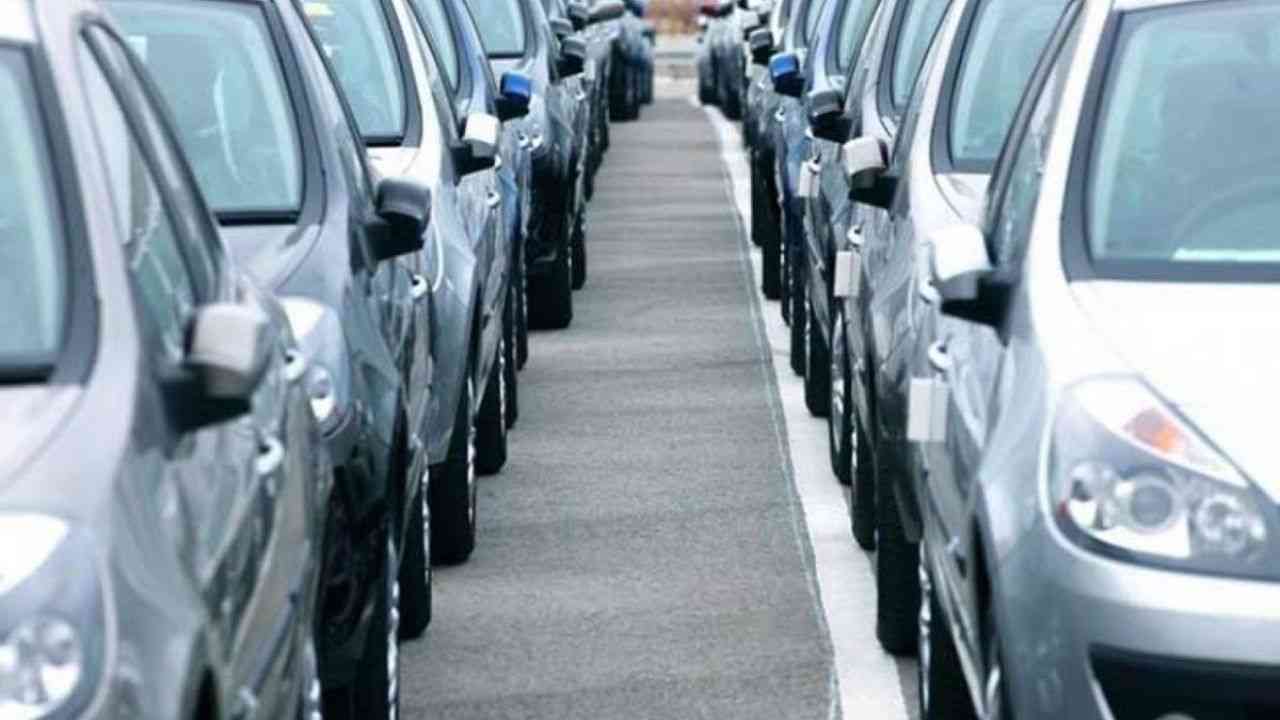 Importation de voitures moins de 3 ans : voici le délai de revente