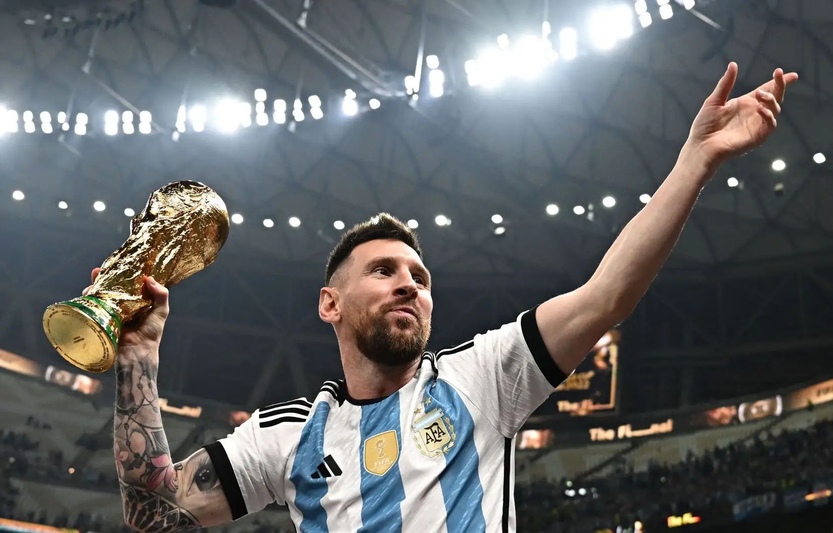 Découvrez l'incroyable jackpot touché par Agüero, grâce à Messi