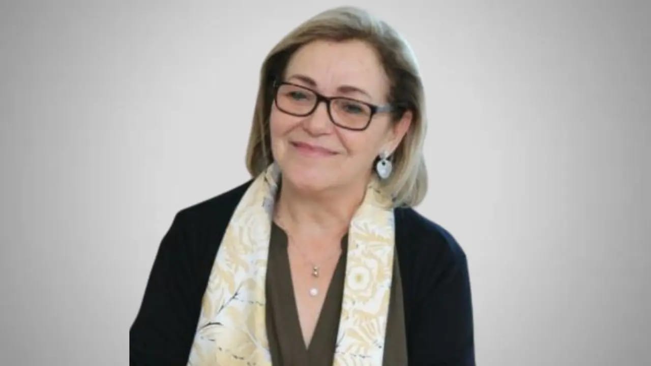 « Pourquoi vous ne portez pas le hijab? », Bahia Rachedi sort du silence