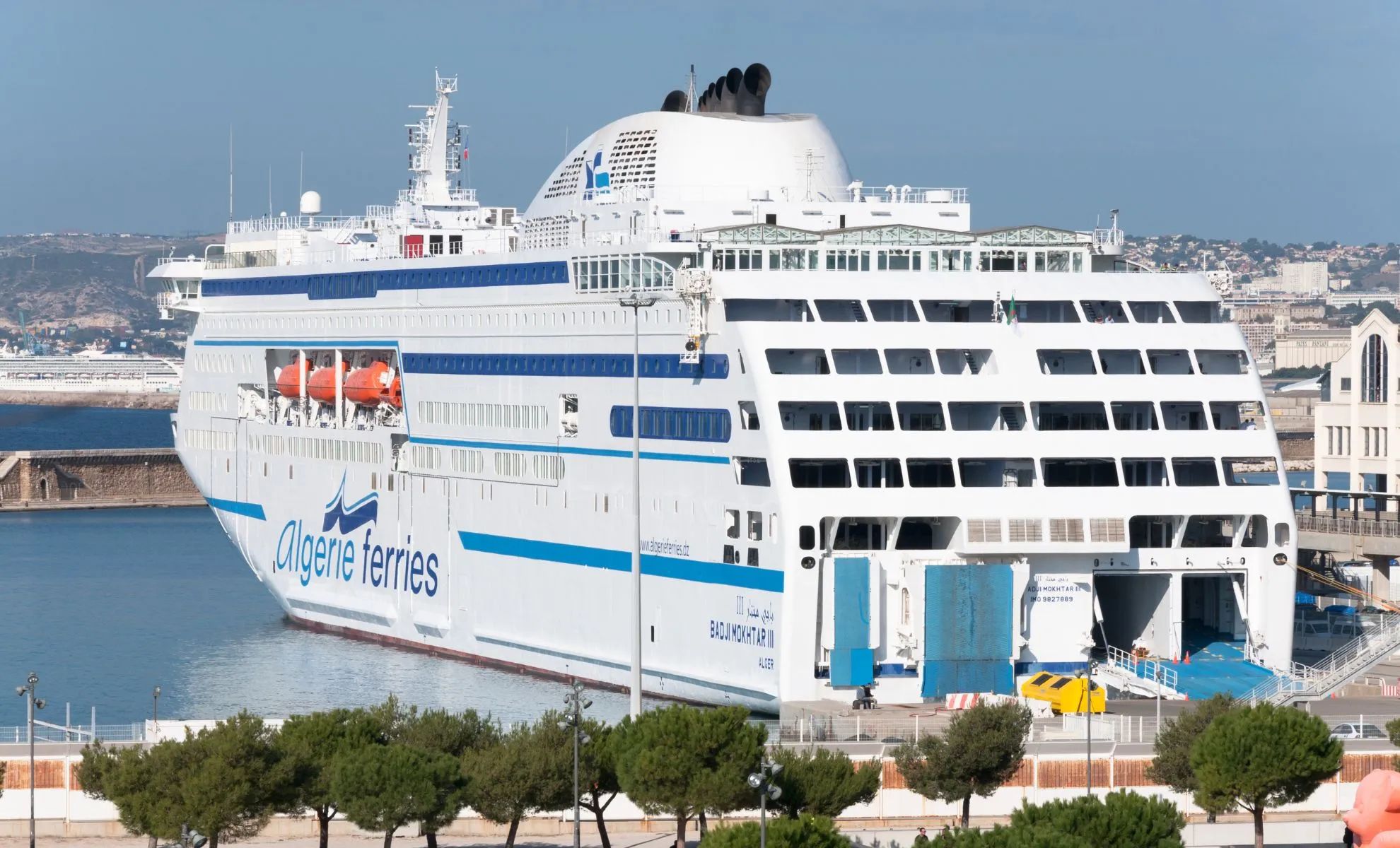 Algérie Ferries suspend certaines catégories de fourgons
