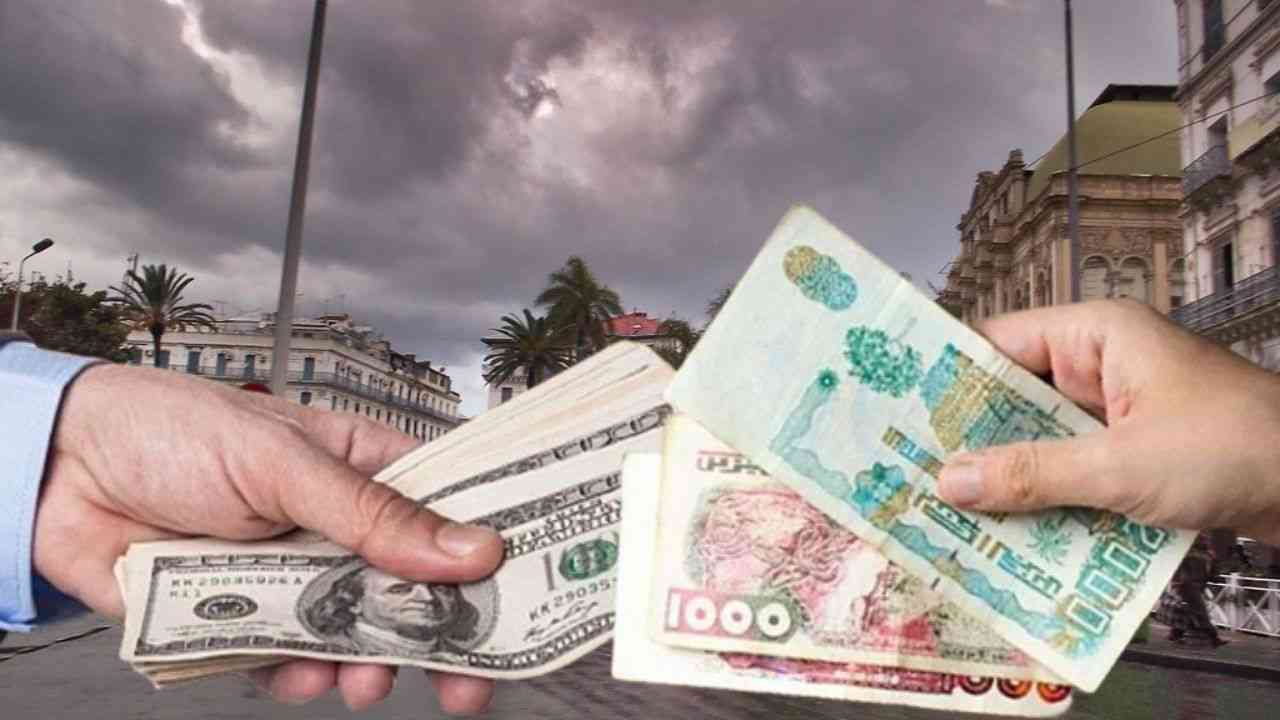 Taux de change: 100 euros en dinars
