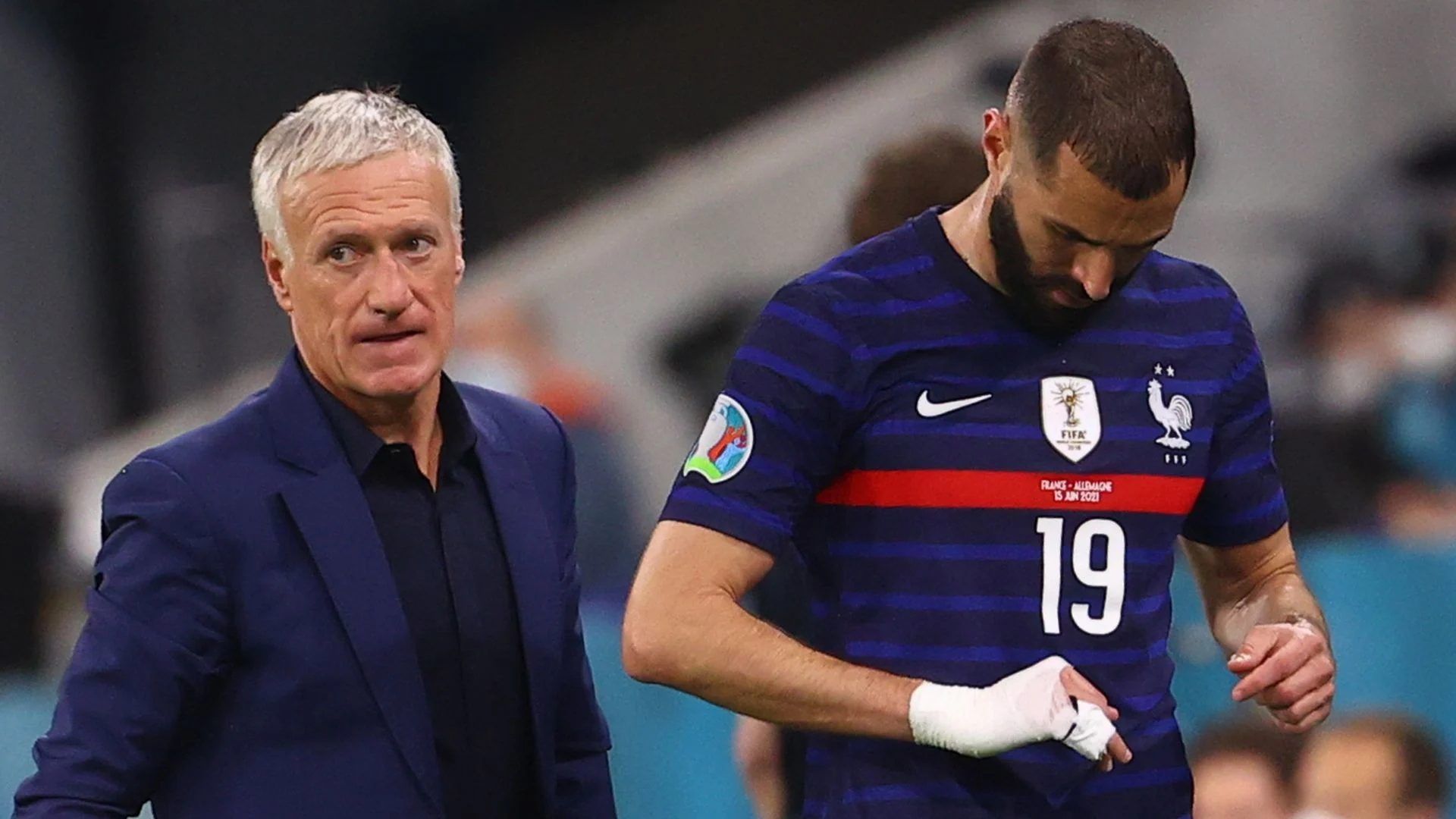 Un proche du joueur balance sur Deschamps !