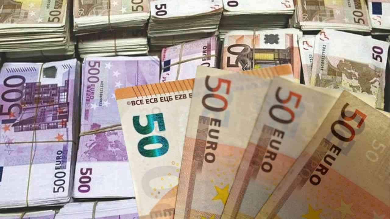Algérie : Voici le taux de change dinar sur le marché noir, jeudi 29 juin 2023