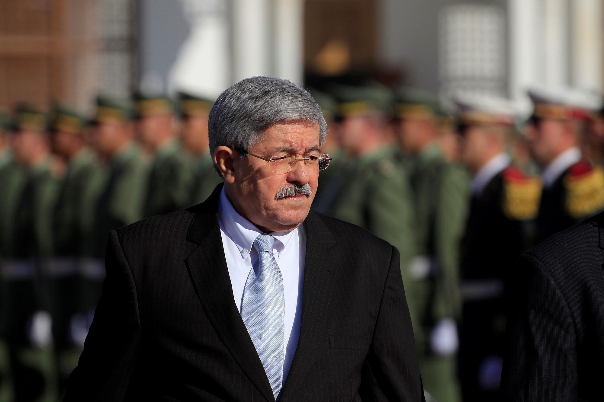 Ahmed Ouyahia  a-t-il cassé la pipe ?