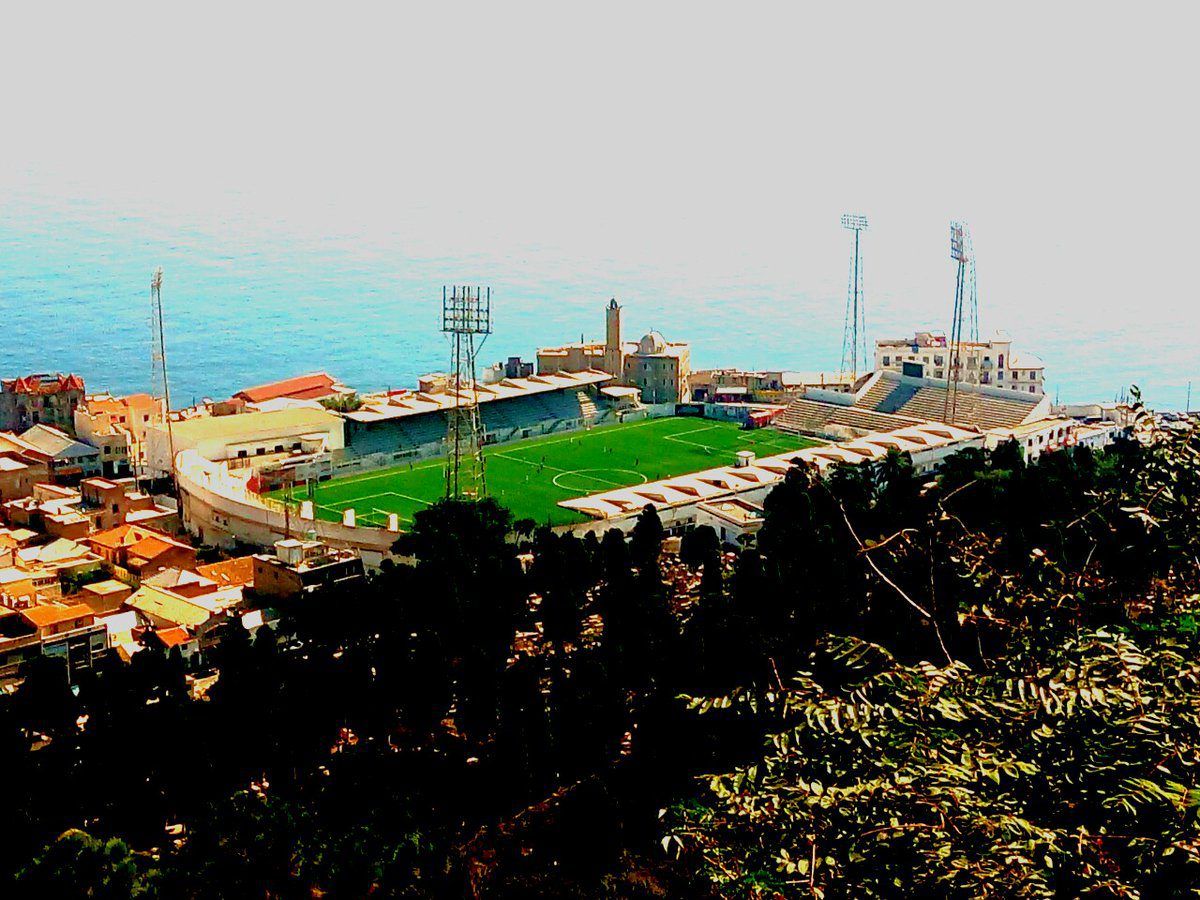stade Omar-Hamadi