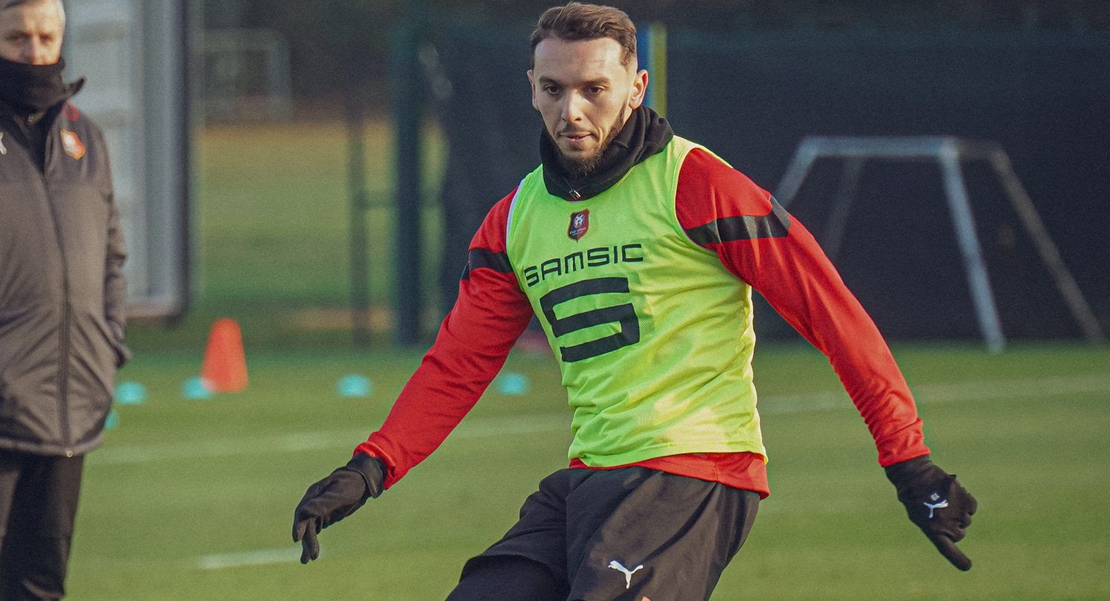 Amine  Gouiri  est désormais  à la porte des Fennecs.