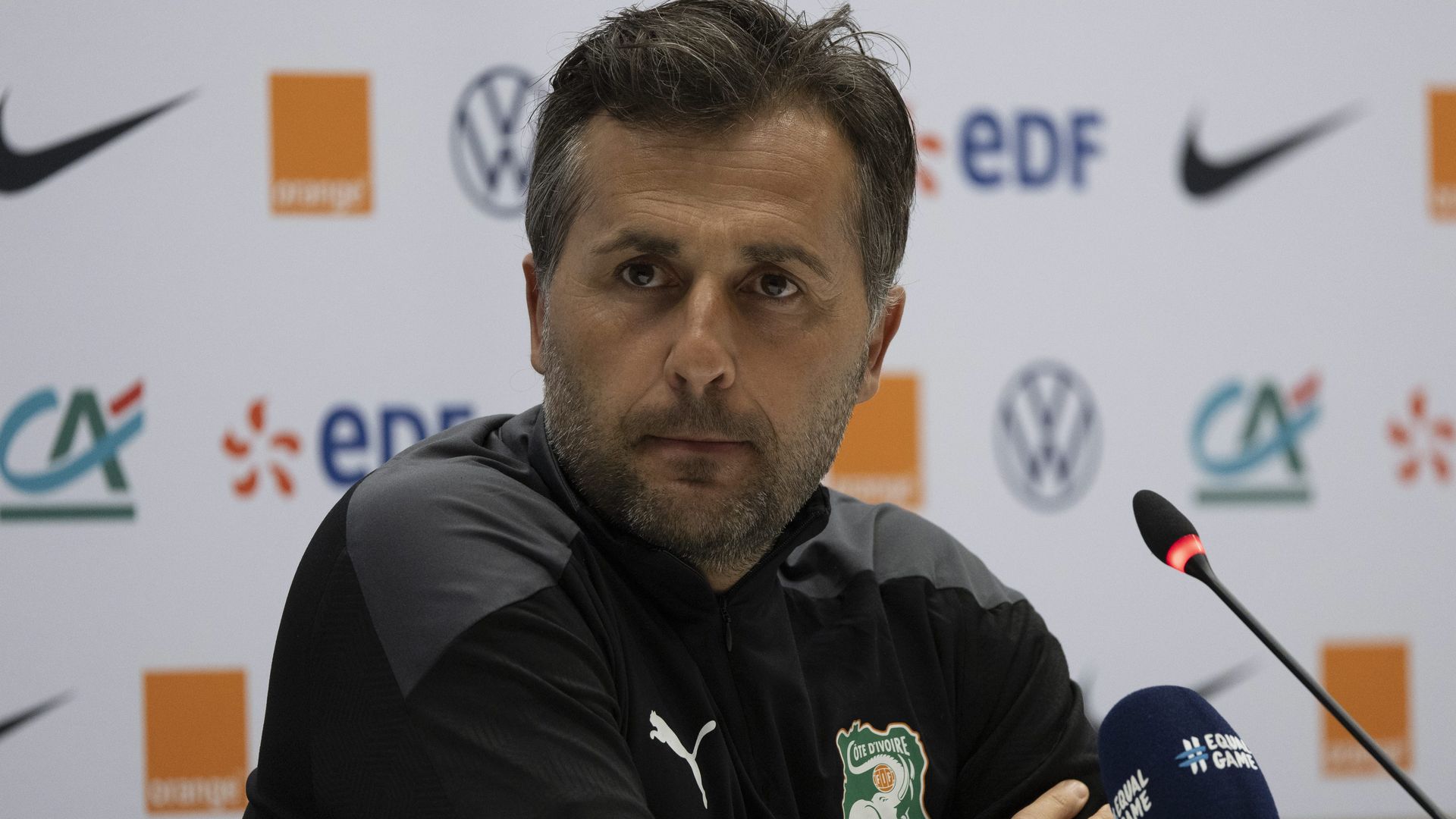 Patrice Beaumelle, entraineur du MC Alger se convertit à l’Islam