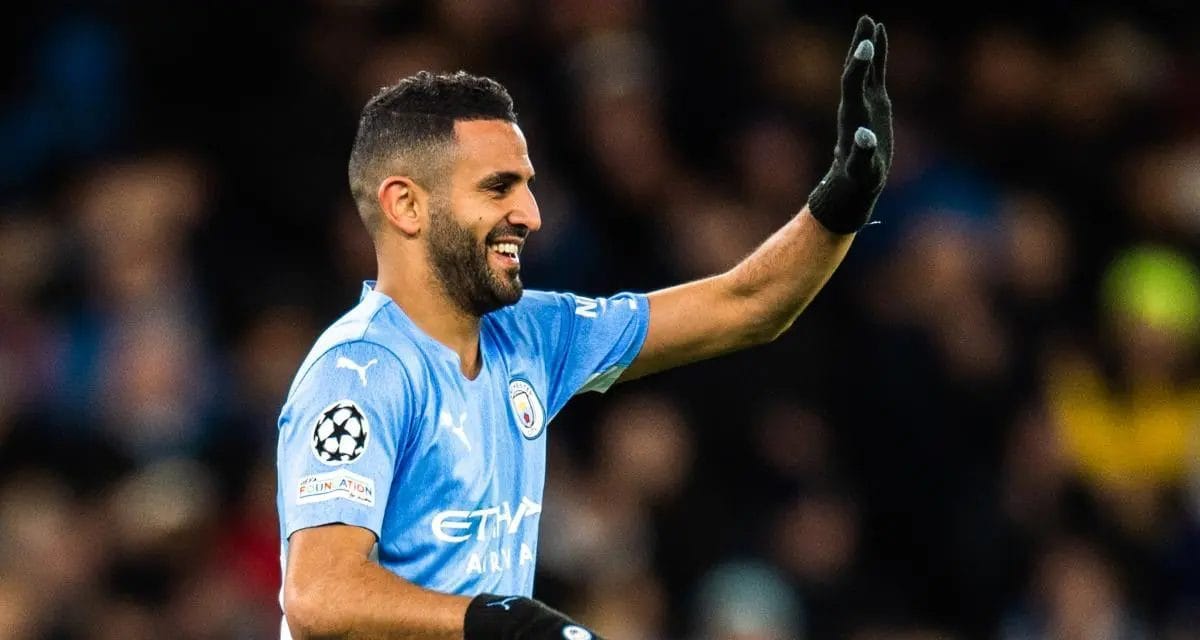 Riyad Mahrez se la joue discret.