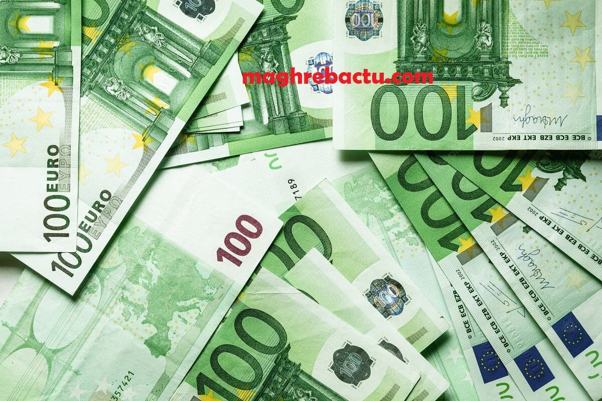 Algérie : voici la valeur de 1000 euro en Dinar - marché noir - ce 27  Février 2024 ?