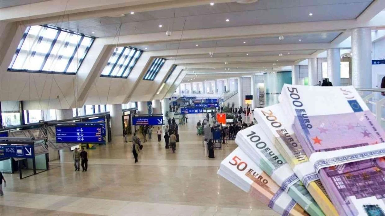 Aéroport d’Alger : La PAF déjoue une tentative de transfert illicite de 112.000 euros