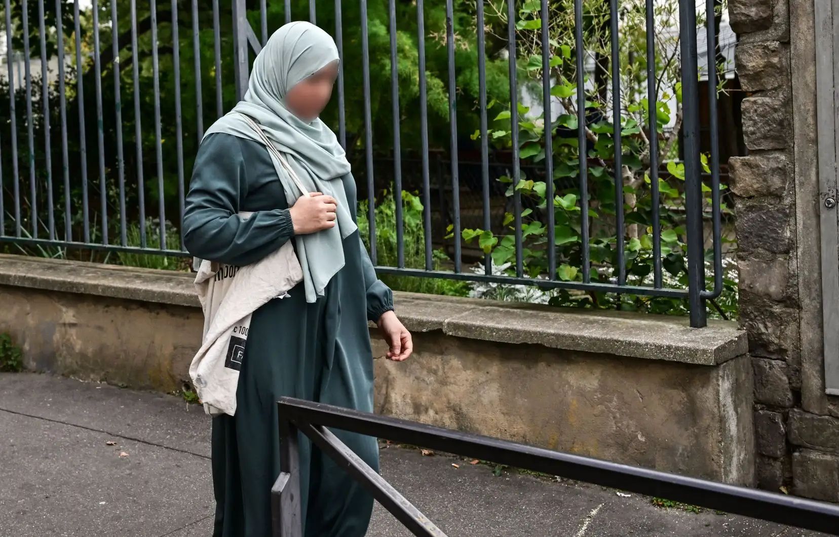 Interdiction de l'abaya