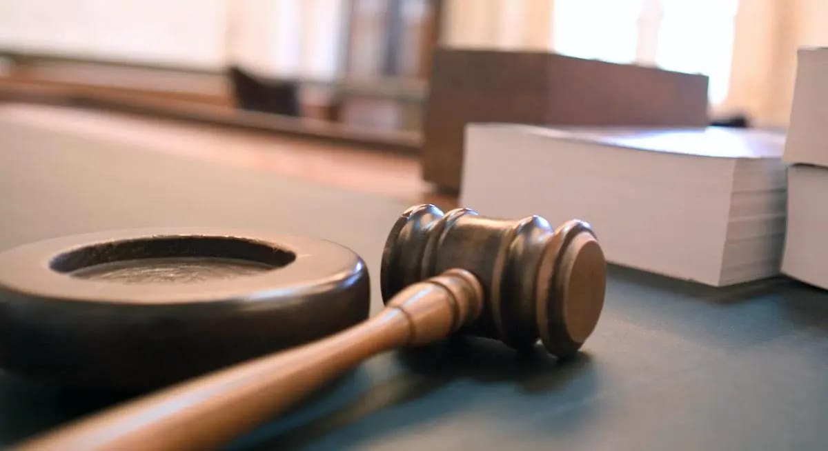 Affaire corruption: deux anciens ministres se retrouvent dos au mur 1 Affaire corruption: deux anciens ministres se retrouvent dos au mur