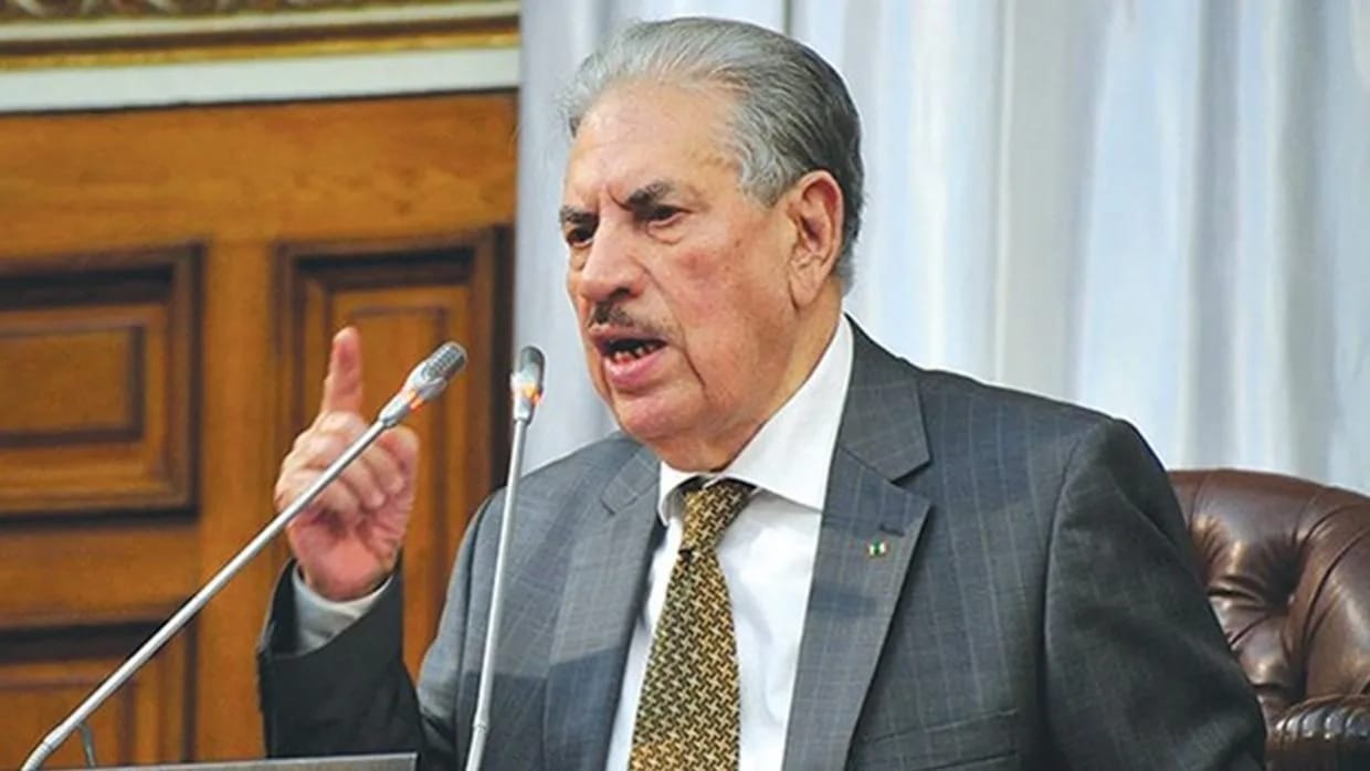 Salah Goudjil s'en prend au Novembaria-Badissia