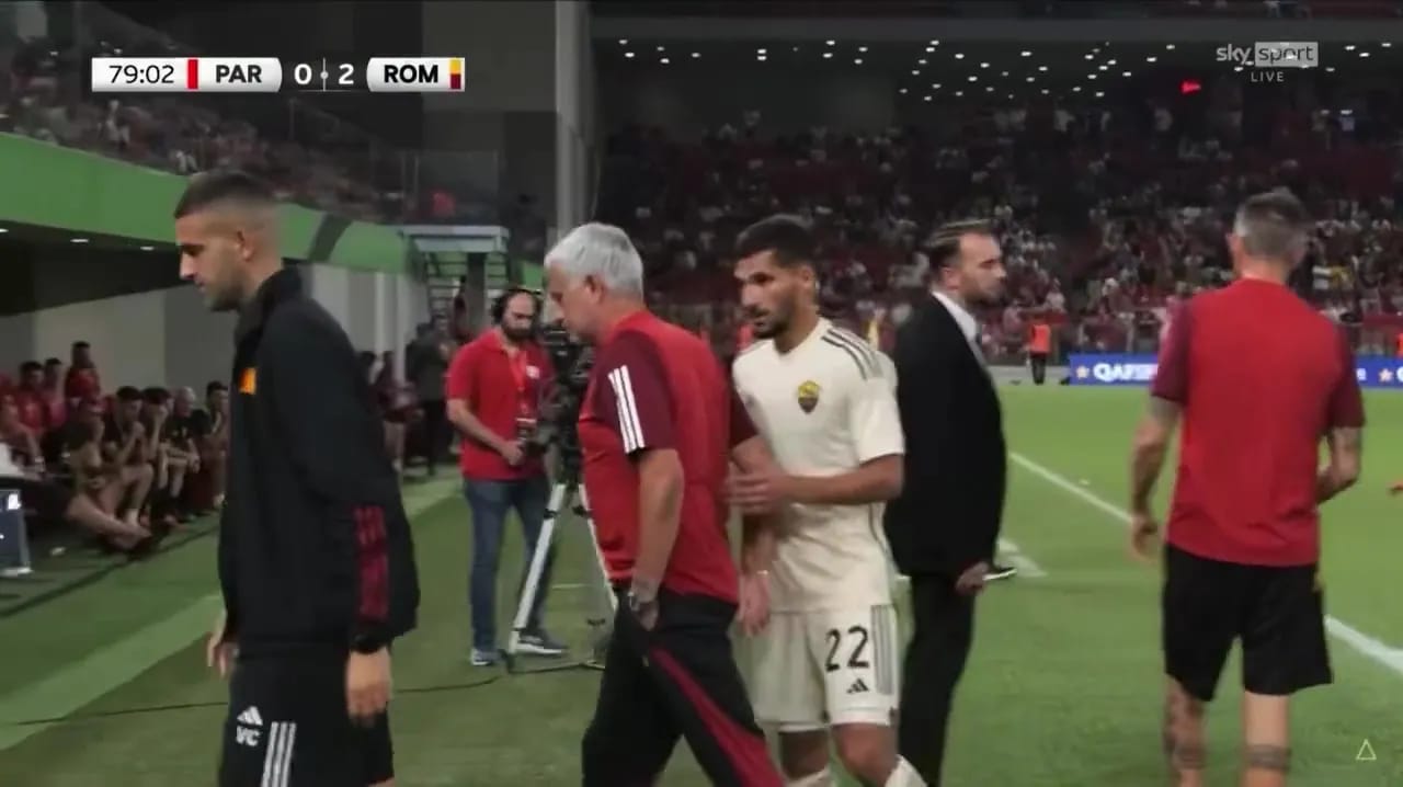 Une fois encore, Houssem Aouar déçoit Mourinho