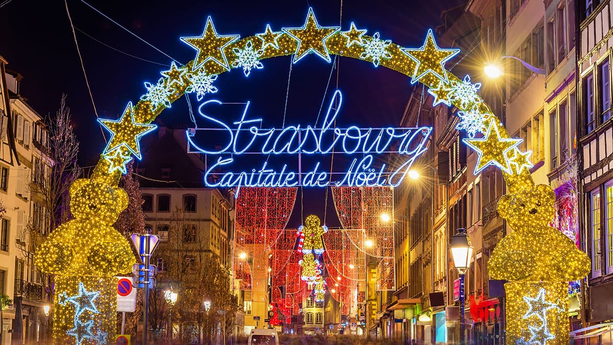 Strasbourg, capitale des festivités hivernales en Europe : Découvrez le charme du marché de Noël