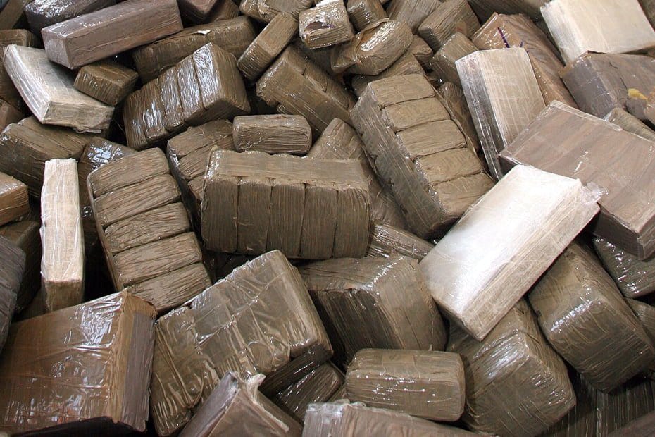 🚔🛑💊 Saisie massive dans plusieurs Wilayas : démantèlement d'un réseau de trafic de drogue et de contrebande