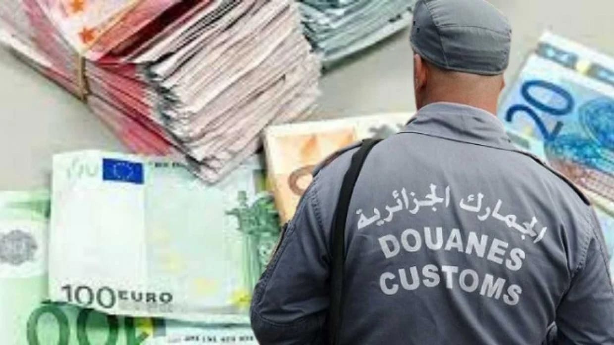 Saisie Record à l'Aéroport de Sétif : Voyageur Interpellé avec 440 000 euros avant son Vol vers Paris