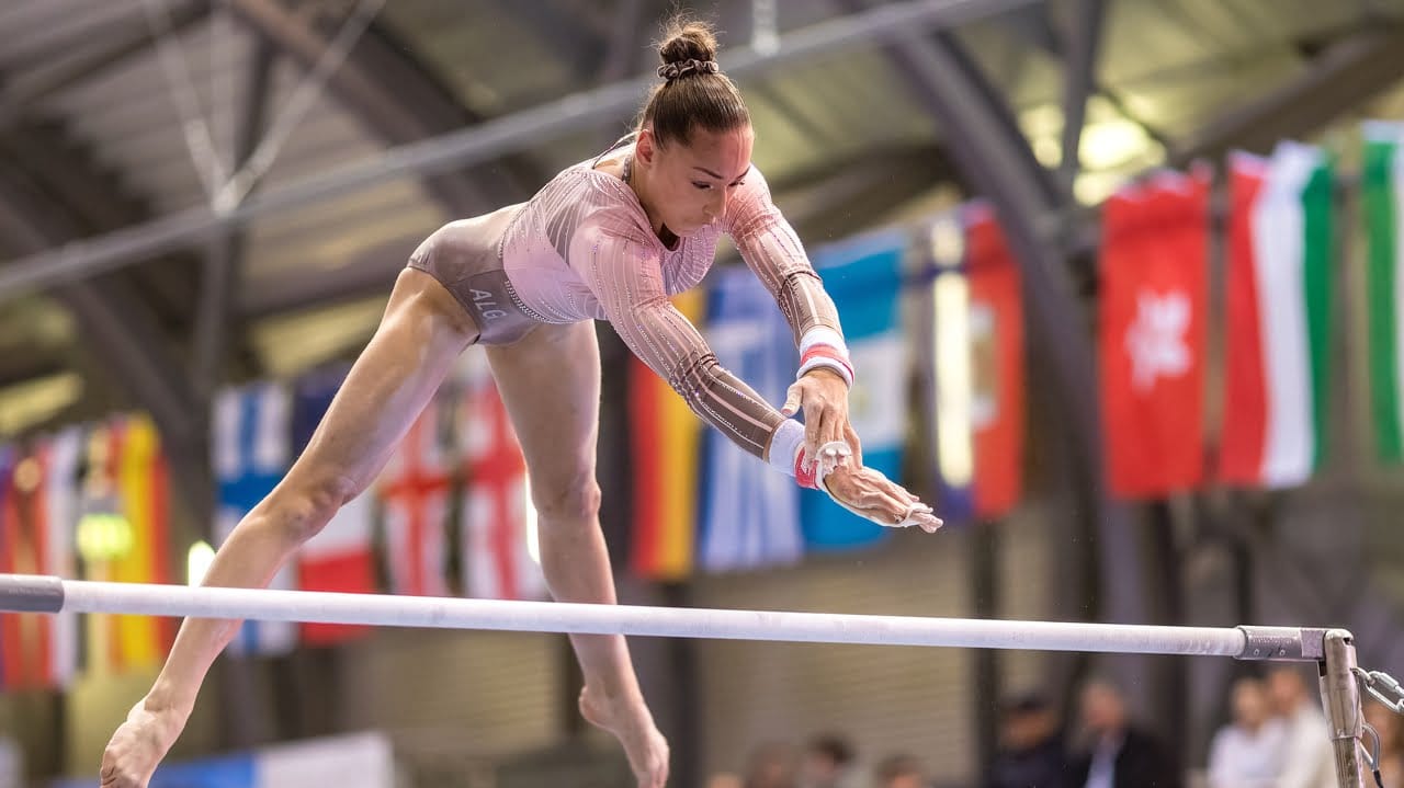 Kaylia Nemour : Deuxième Médaille d'Or à la Coupe du Monde de Gymnastique