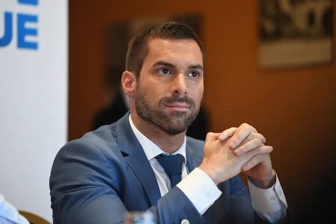 Polémique en France : L’extrême droite dénonce les rassemblements algériens Julien Odoul