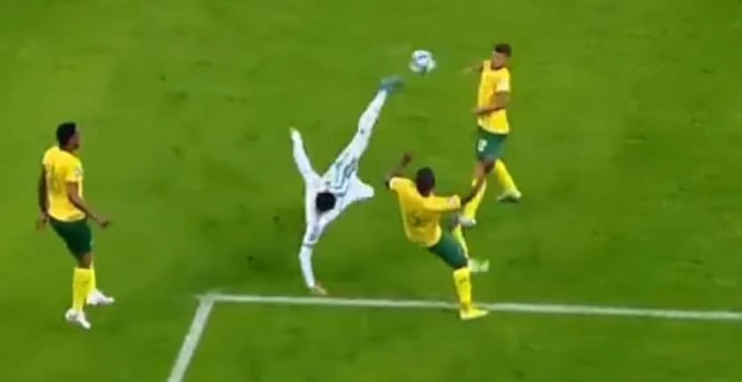 Algérie vs Afrique du Sud : Le but spectaculaire de Yassine Benzia enflamme la toile mondiale