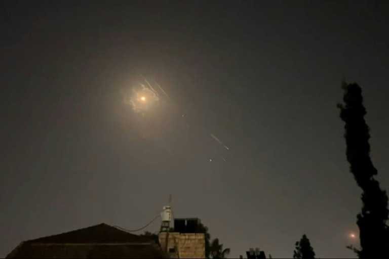 L’Iran lance une attaque de drones et de missiles contre Israël