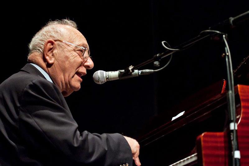 Hommage à Maurice El Medioni : Une légende de la musique arabe et du raï s'en est allée