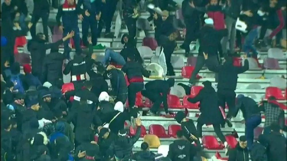 Stade Chahid Hamlaoui : Grave affrontement entre des supporters