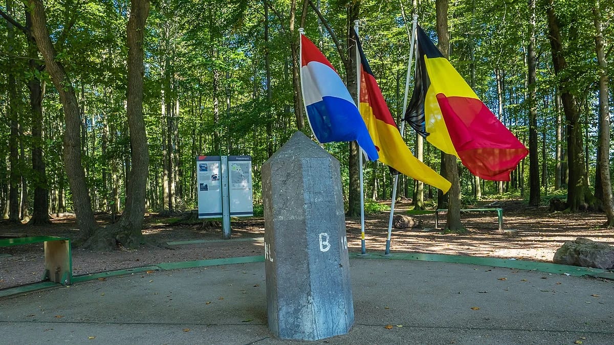 France : l'idée de double frontière portée par une majorité