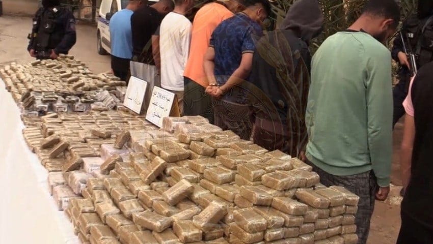 Algérie : démantèlement de trois réseaux de trafic de drogue
