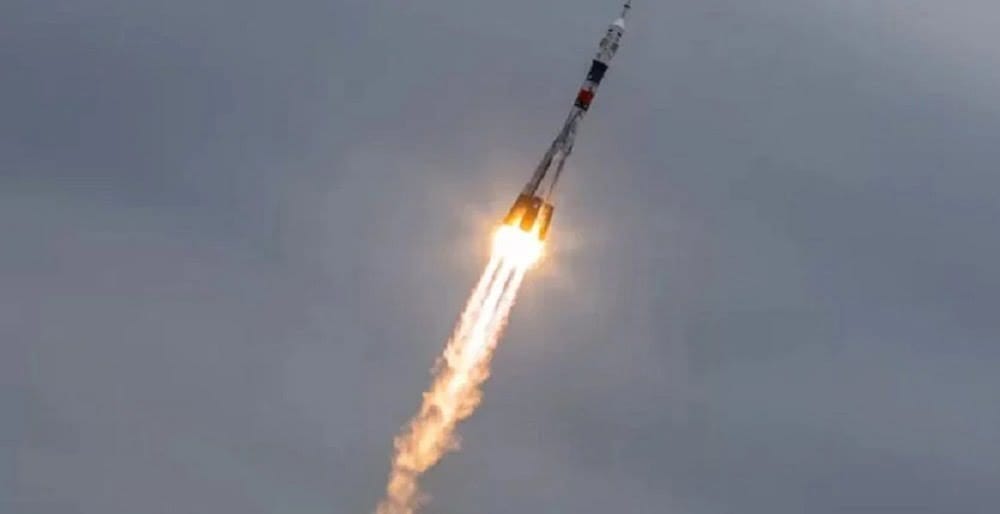 Succès des étudiants algériens à la Spaceport America Cup : leur fusée Atakor s'envole aux États-Unis