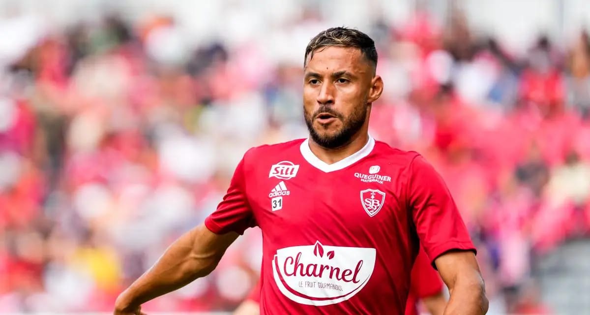 Youcef Belaïli : C'est fait ! L'enfant d'Oran quitte le MC Alger pour l’ES Tunis (officiel)