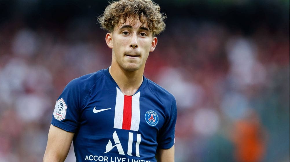 Eliminatoires CAN 2025 : Adil Aouchiche, nouveau renfort algérien