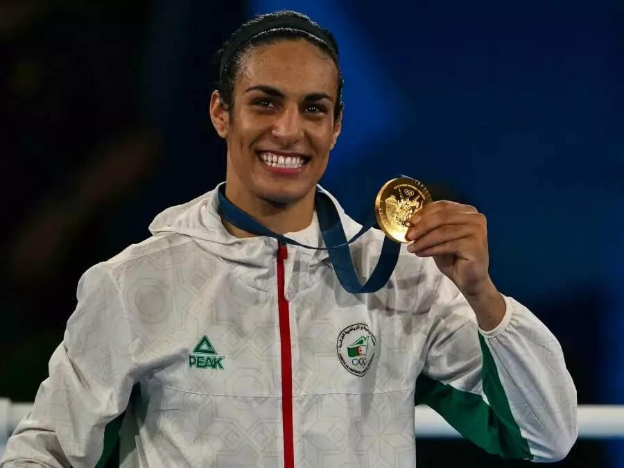 Imane Khelif, médaillée d'Or aux JO de Paris 2024 : Retour en fanfare en Algérie avec des cadeaux de luxe