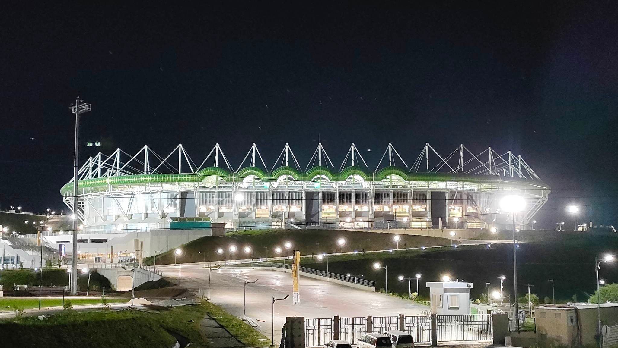 stade Hocine-Aït-Ahmed de Tizi Ouzou