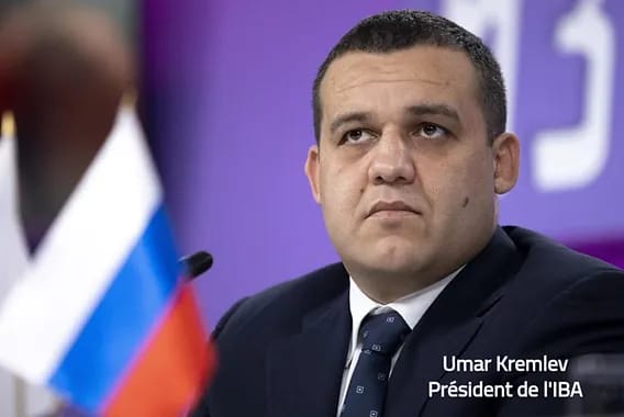  Bonjour PBEF Présentez-vous à nos lecteurs La FNEB a fermé les locaux de la station radio universitaire ( Radio Univers). Quelles sont donc les raisons de cette action de la part du BEF ? Pensez-vous que la fermeture des locaux de la radio est la solution idéale pour résoudre la situation critique ? Quelles seront les actions à mener pour un retour à la normale des activités de la station radio ? Nous savons que la radio a un père fondateur, est-ce que la FNEB a pu échanger avec ce dernier ? Si oui, qu'est-ce qui découle de vos échanges ? Que dit le rectorat sur la situation ? Dans une interview accordée au DRU Médard Clobetchi, il a notifié qu'auparavant c'est la Fneb qui impose les responsables à la radio. Confirmer ces propos ? A la question de savoir si Radio Univers est affiliée à la FNEB, le DRU a répondu par la négation. Qu'en est-il réellement à propos de la question d'affiliation ? Avez-vous des preuves qui attestent vos dires afin de permettre à la communauté universitaire d'être au niveau d'information ? 