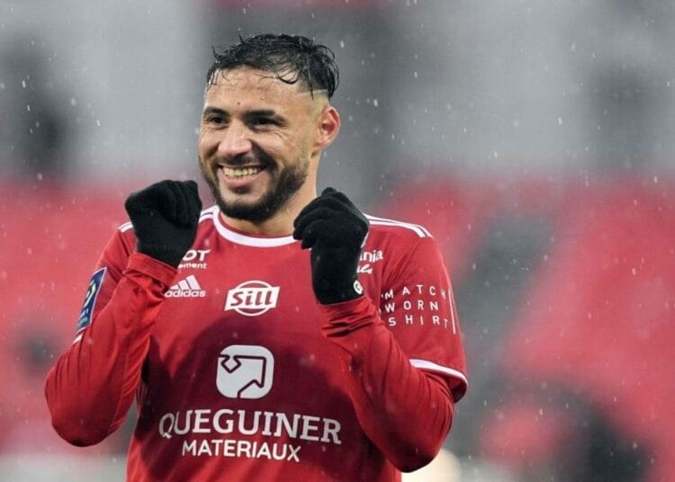 Youcef Belaili sous un tonnerre d'éloges