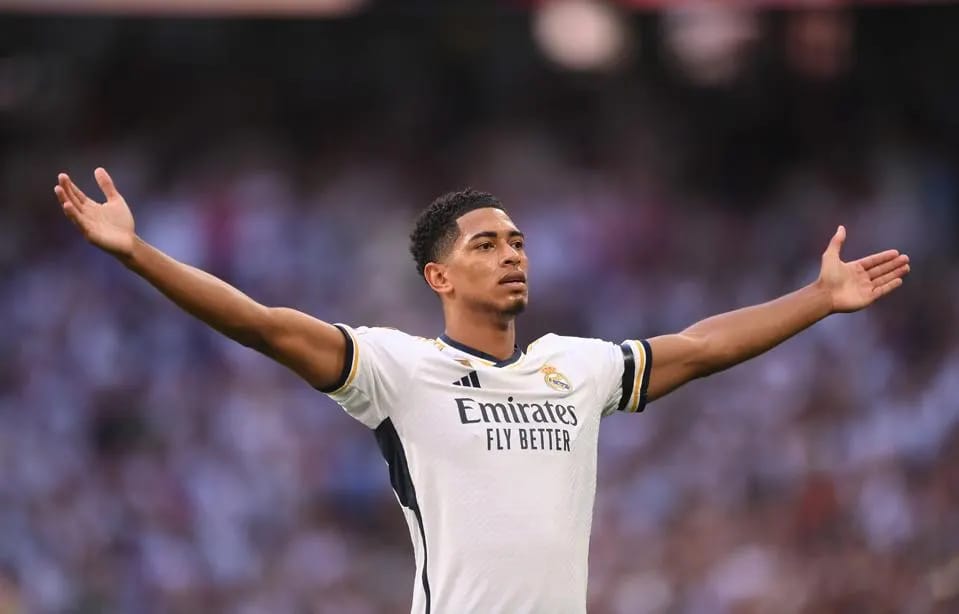 Vinicius Junior : le Brésilien règne à nouveau sur le monde lors des Globe Soccer Awards