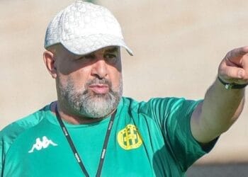 Abdelhak Benchikha face a la pression le divorce avec la JSK presque consomme
