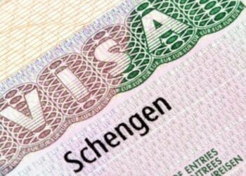  Visa Schengen : Ces 10 pays européens disent OUI pendant que d'autres vous ferment la porte !