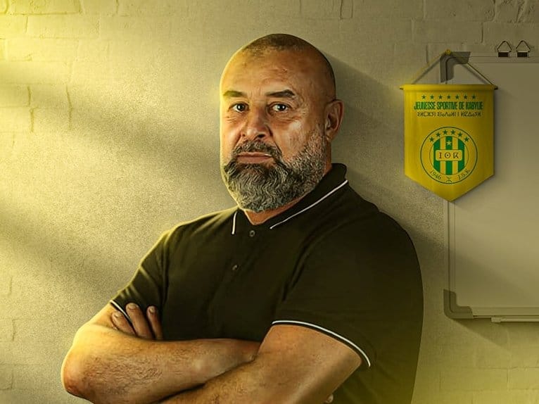 Transfert réussi : la JSK devance le MCA et s’offre ce joueur très convoité Coup de théâtre au JS Kabylie : Abdelhak Benchikha démissionne !