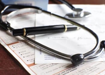 Faux médecin arrêtée à Alger : une escroquerie médicale mise au jour