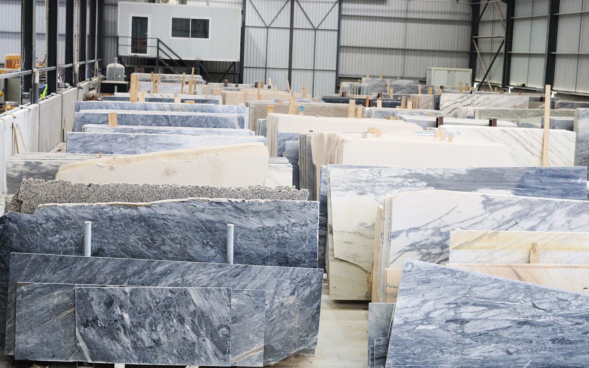 Nouvelles découvertes de gisements d’or et de marbre en Algérie