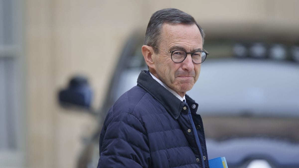 Réaction d’Alger sur les passeports algériens : la riposte cinglante à Bruno Retailleau secoue le débat